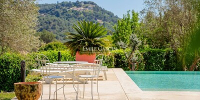 6 room  House for sale in Aix-en-Provence, France