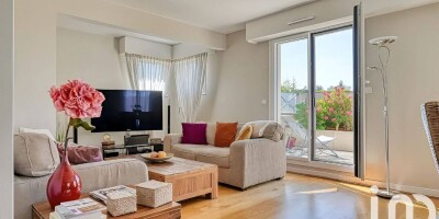 5 room  Flat for sale in Rueil-Malmaison, France