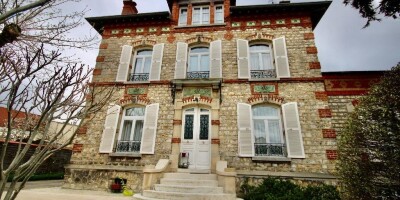 8 room  House for sale in Montmagny, Île-de-France