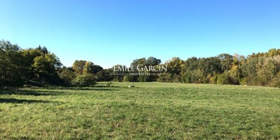 9 room  House for sale in Aix-en-Provence, French Riviera