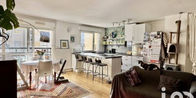 5 room  Apartment for sale in Rueil-Malmaison, France