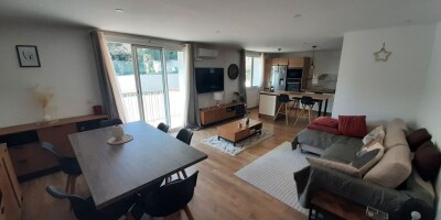 4 room  Flat for sale in Six-Fours-les-Plages, French Riviera