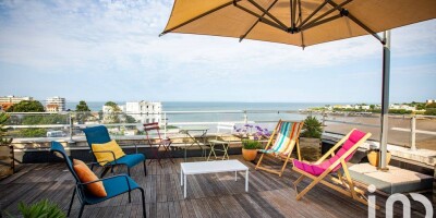 4 room  Flat for sale in Royan, France