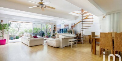 4 room  Apartment for sale in Bordeaux, Nouvelle-Aquitaine