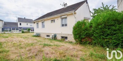 4 room  Villa for sale in Carrières-sur-Seine, Île-de-France