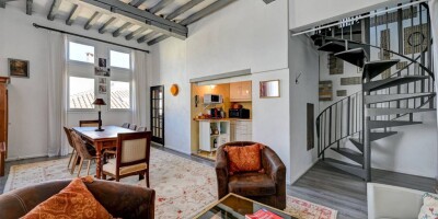 5 room Detached House for sale in Arles, France