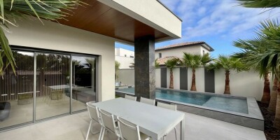 4 room  House for sale in Bessan, France
