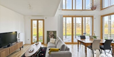 3 room  Apartment for sale in Le Vésinet, France
