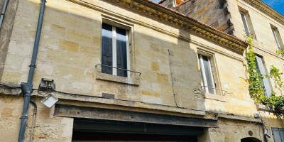 12 room  House for sale in Bordeaux, France
