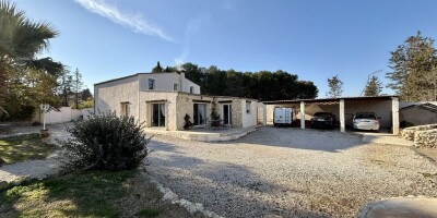 1 room  House for sale in Bessan, Occitanie