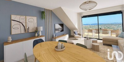 3 room  Apartment for sale in Bormes-les-Mimosas, French Riviera