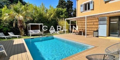 10 room  Villa for sale in Saint-Tropez, French Riviera