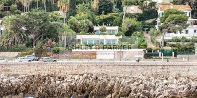 5 bedroom  Villa for sale in Roquebrune-Cap-Martin, France
