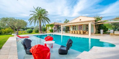 8 bedroom  Villa for sale in Saint-Tropez, Provence-Alpes-Côte d'Azur