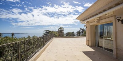 15 room  Villa for sale in Cannes, France