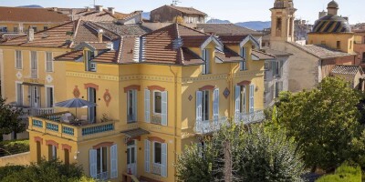 10 room  Villa for sale in Vence, France