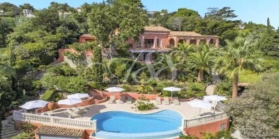 12 bedroom  Villa for sale in Sainte-Maxime, French Riviera