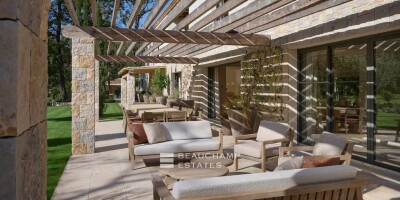 16 room  Villa for sale in Valbonne, France