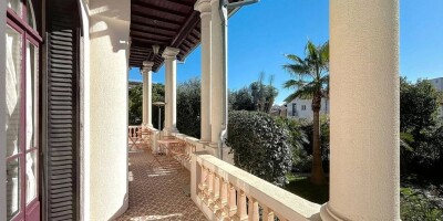 10 room  Villa for sale in Cannes, France