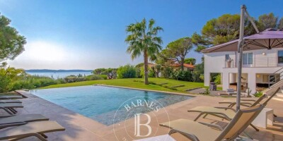 7 bedroom  Villa for sale in Sainte-Maxime, France