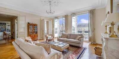 10 room  Flat for sale in Versailles, France