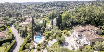 5 room  House for sale in Valbonne, French Riviera