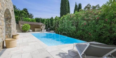 8 room  House for sale in Mougins, French Riviera