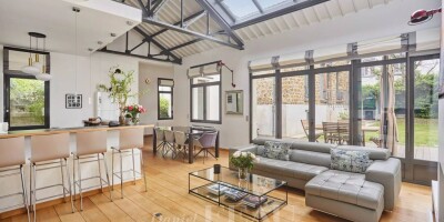 9 room  House for sale in Issy-les-Moulineaux, France