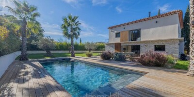 6 room  Villa for sale in Aix-en-Provence, French Riviera