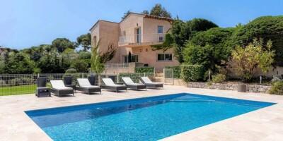Villa for sale in Vallauris, France