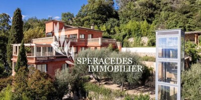 10 room  Villa for sale in Grasse, France