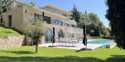 10 room  Villa for sale in Cannes, French Riviera