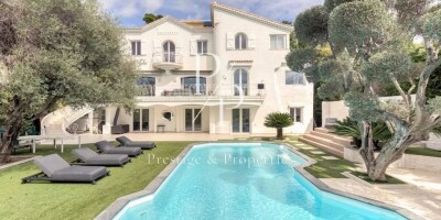 Villa for sale in Cannes, French Riviera