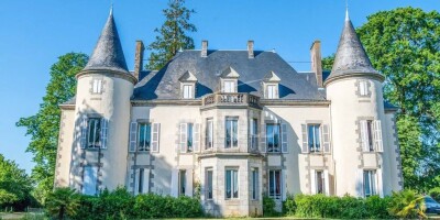 Castle for sale in La Roche-sur-Yon, France