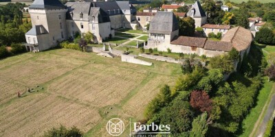 Castle for sale - Angoulême, Nouvelle-Aquitaine