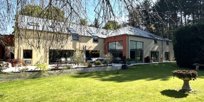 6 bedroom  House for sale in Orgeval, Île-de-France