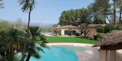 10 room  House for sale in Mouans-Sartoux, French Riviera