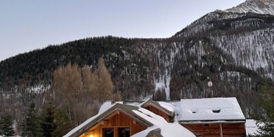 20 room  House for sale in Briançon, French Riviera