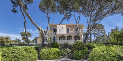 8 bedroom  Villa for sale in Saint-Raphaël, French Riviera