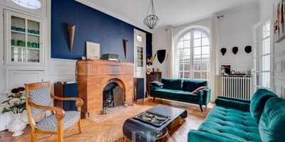 8 room  House for sale in Viroflay, Île-de-France