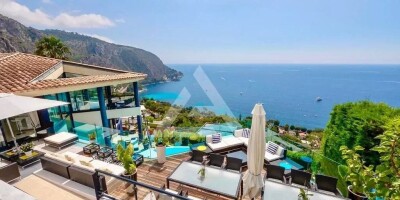 5 room  Villa for sale in Èze, France