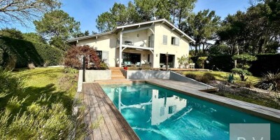 Villa for sale in Soustons, France