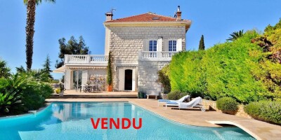 6 room  Villa for sale in Vence, French Riviera