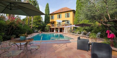 5 bedroom  House for sale in Draguignan, France
