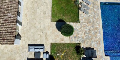 9 room  Villa for sale in Lorgues, France