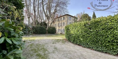 25 room  House for sale in Orange, French Riviera
