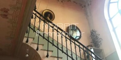 9 room  House for sale in Menton, French Riviera