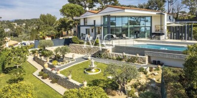 5 room  House for sale in Le Cannet, France