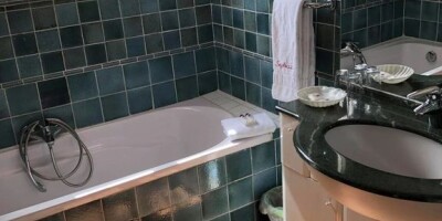 10 room  Hotel for sale in Sainte-Maxime, French Riviera