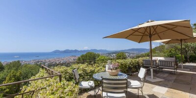 4 bedroom  House for sale in Cannes, France